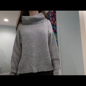 Light grey sweater